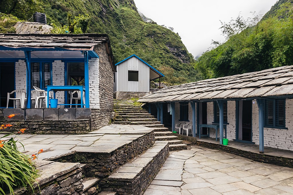 Teahouse_in_annapurna_base_camp_trek
